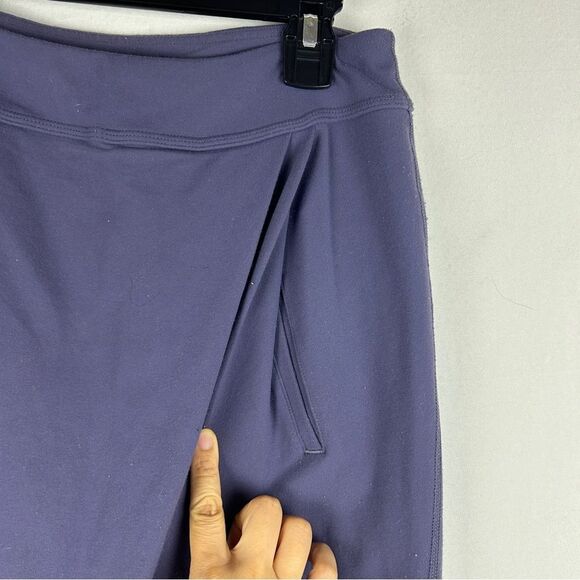 Lululemon Yogini Trouser Pant nightfall size 2 pockets - Picture 8 of 12